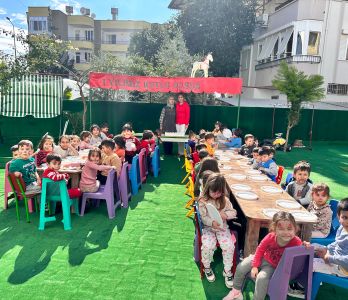 Minik Eller Kreş Ve Gündüz Bakım Evi Minik Eller Kreş Ve Gündüz Bakım Evi
