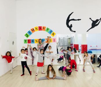 ŞİRİN ADA ÇOCUK AKADEMİSİ KREŞ ŞİRİN ADA ÇOCUK AKADEMİSİ KREŞ