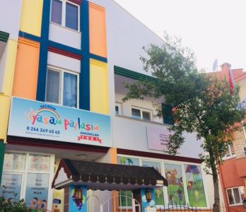 Yaşam Paylaşım Anaokulu Balıkesir | Balıkesirde Anaokulu | Balıkesirde Kreş | Balıkesirde Yaz Okulu Yaşam Paylaşım Anaokulu Balıkesir | Balıkesirde Anaokulu | Balıkesirde Kreş | Balıkesirde Yaz Okulu