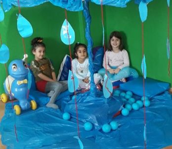 Kırmızı Balık Play House&Sanat Merkezi Kırmızı Balık Play House&Sanat Merkezi