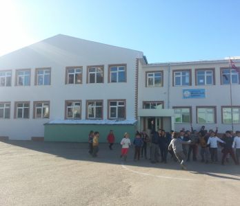 Selçuklular İlkokulu Selçuklular İlkokulu