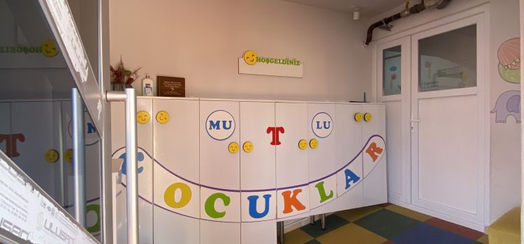 Mutlu çocuklar Gündüz Bakım Evi & Çocuk Kulubü