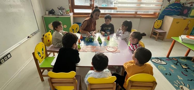 BALGAT RENKLİ İSTASYON KREŞ ve GÜNDÜZ BAKIMEVİ