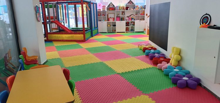 Candy Oyun Evi