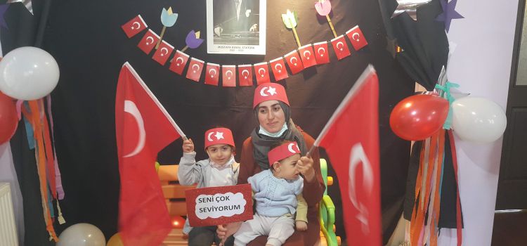 Çiçekli Bahçe