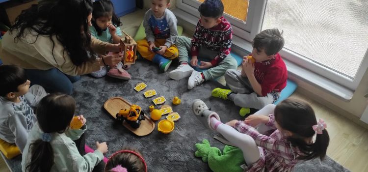 Neşeli günler kreş ve gündüzbakımevi