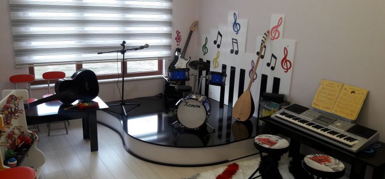 Süper Çocuklar Kreş ve Gündüz Çocuk Bakımevi