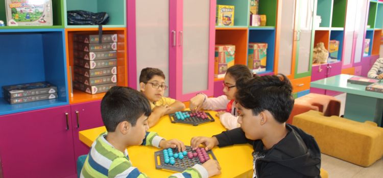 Boztepe Pembe Köşk Kreş Ve Anaokulu