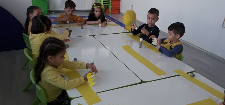 DÖRT MEVSİM ANNE KUCAĞI GÜNDÜZ BAKIMEVİ