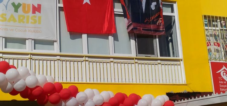 Oyun Sarisi Kres Ve Cocuk Kulubu