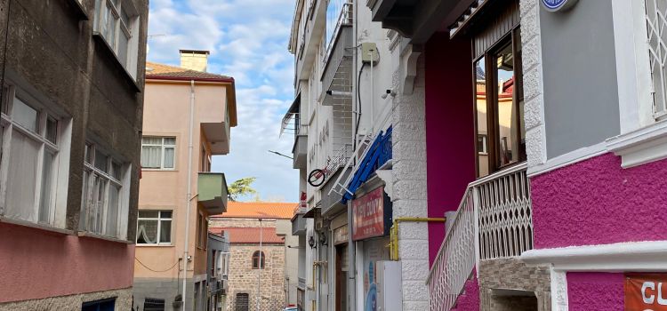 Özel Ortahisar Yeni Dünya Kreş Ve Anaokulu