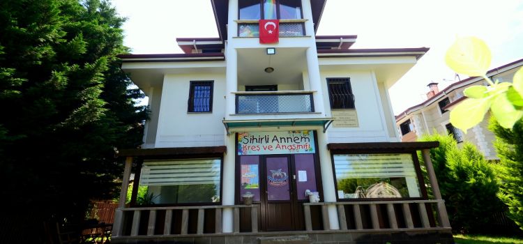 Şana Sihirli Annem Kreş ve Anaokulu Kaşüstü Şubesi