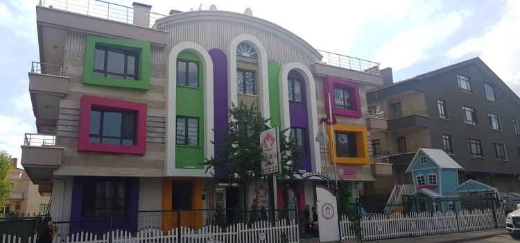 İnci Yaka Akademi