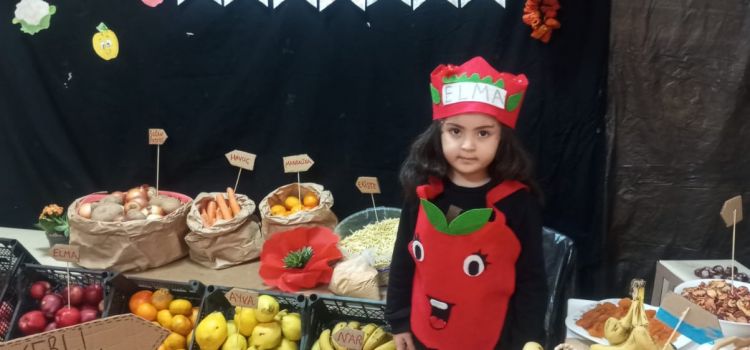 ÖZEL RENKLİ DÜNYAMIZ KREŞ VE ANAOKULU
