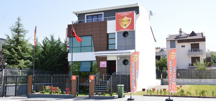 Green Future School