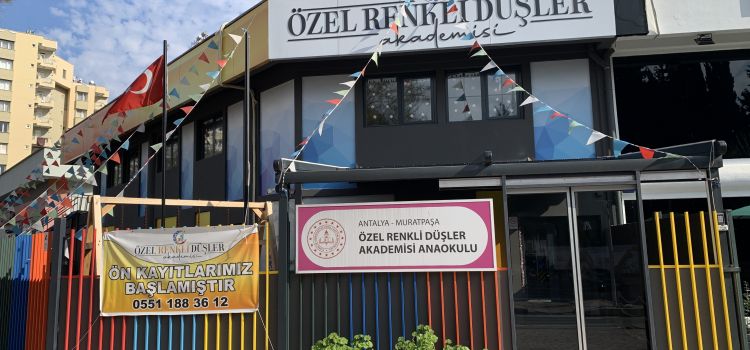 Özel Renkli Düşler Akademisi Anaokulu