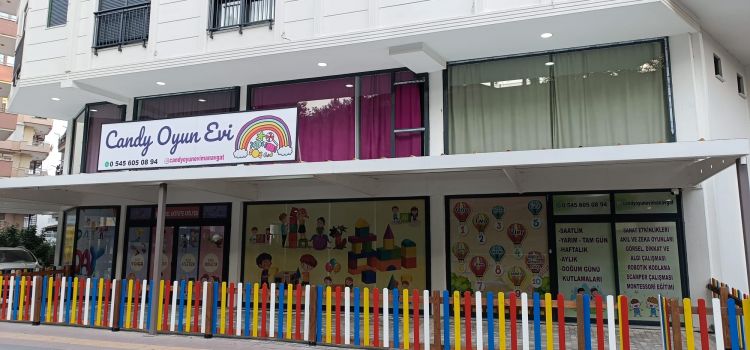 Candy Oyun Evi