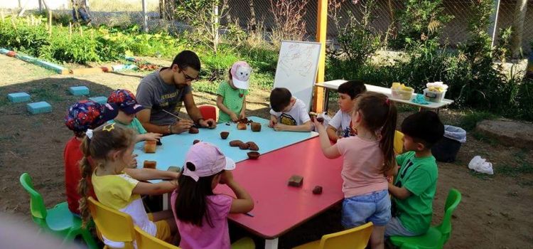 ASLIM KREŞ VE GÜNDÜZ BAKIMEVİ