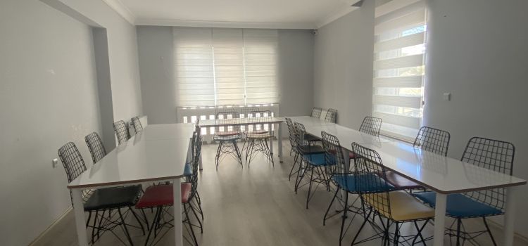 Mutlu çocuklar Gündüz Bakım Evi & Çocuk Kulubü