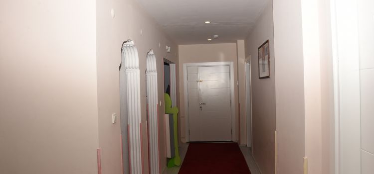 Azra Kreş Gündüz Çocuk Bakım Evi