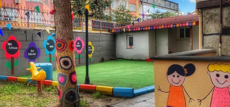 Özel Dahi Çocuklar Kreş Gündüz Bakımevi