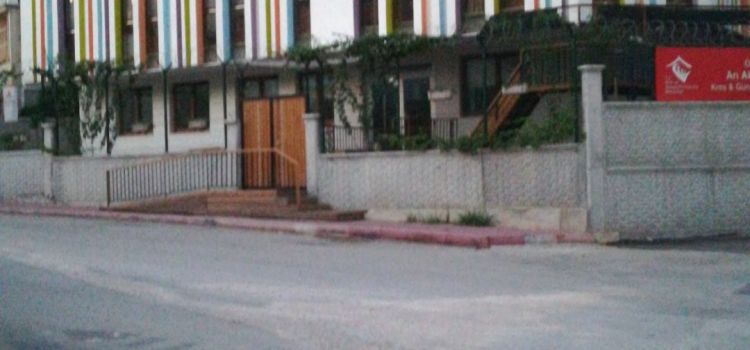 Arı Akademi Montessori Okulu