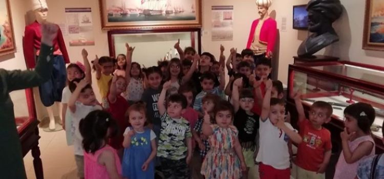 Kırmızı Balık Play House&Sanat Merkezi