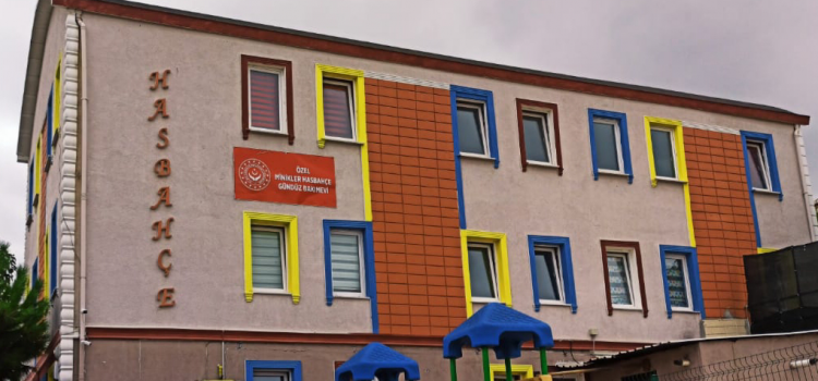 ÖZEL MİNİKLER HASBAHÇE GÜNDÜZ BAKIM EVİ