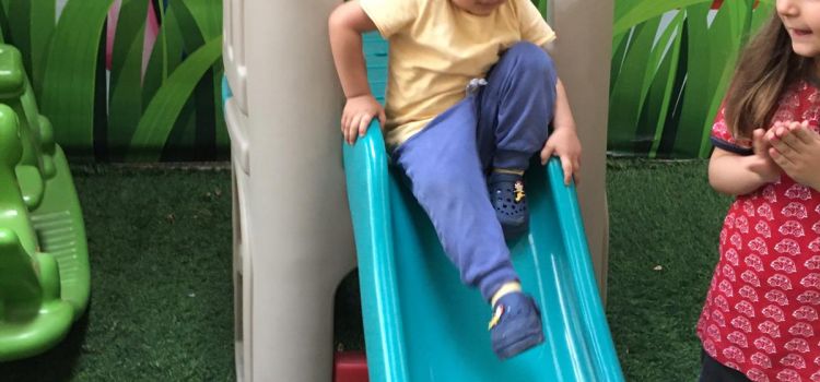 özgecan çocukyuvası ve kulübü