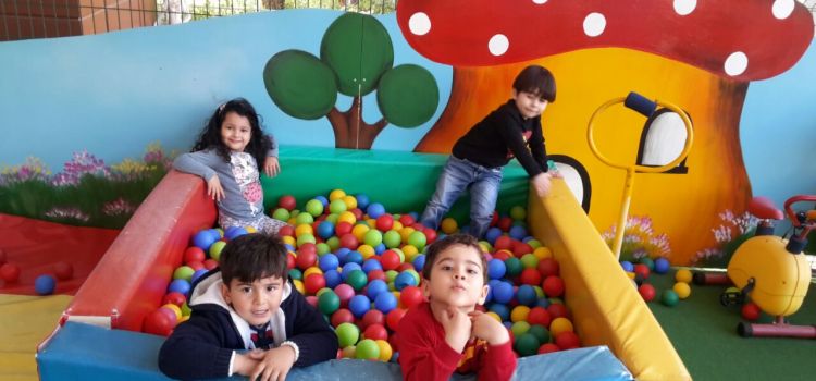 Pusula Kreş ve Gündüz Bakımevi