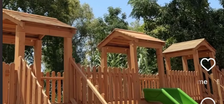 Kırmızı Ev Kreş & Gündüz Bakım Evi