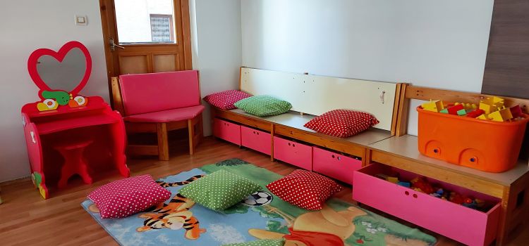 Mutlu Yıldızlar Anaokulu ve Çocuk Kulübü