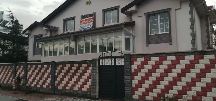 Glowing Hearts Nursery Gündüzbakımev of