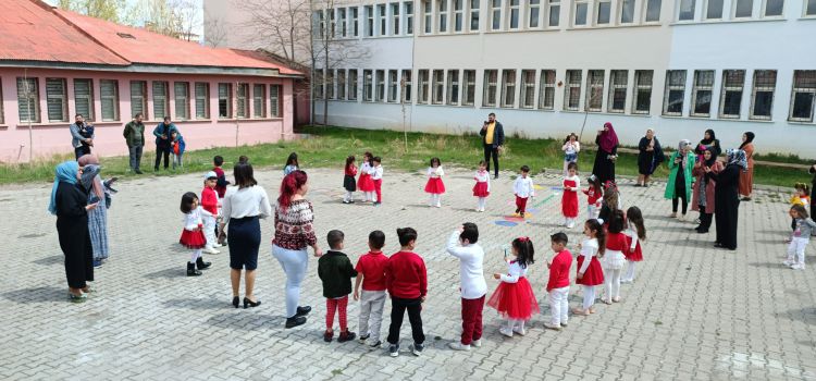 Öğretmen Aysun Karalar Anaokulu