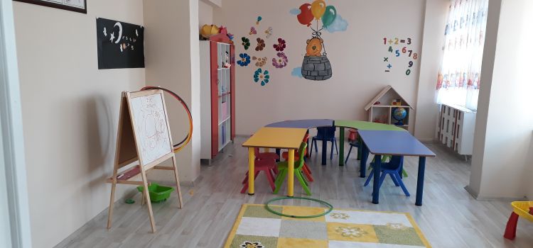 Besni ÇINAR KREŞ ve GÜNDÜZ BAKIMEVİ Ana okul