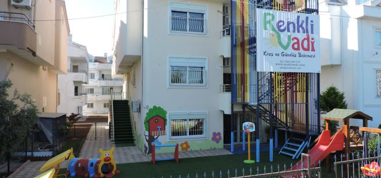 Renkli Vadi Kreş ve Gündüz Bakım Evi