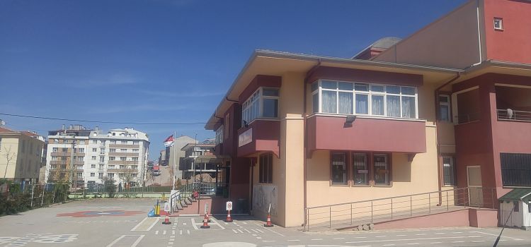 Vali Mehmet Kiliclar Anaokulu