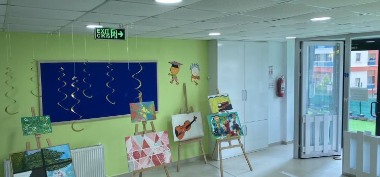 KELEBEK YOKUŞU KREŞ VE GÜNDÜZ BAKIMEVİ