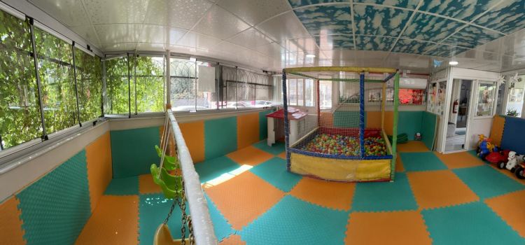 Sevimli Kahramanlar Anaokulu ve Çocuk Kulübü